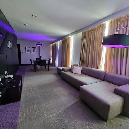 Hotel Trinitarias Suites Barquisimeto المظهر الخارجي الصورة